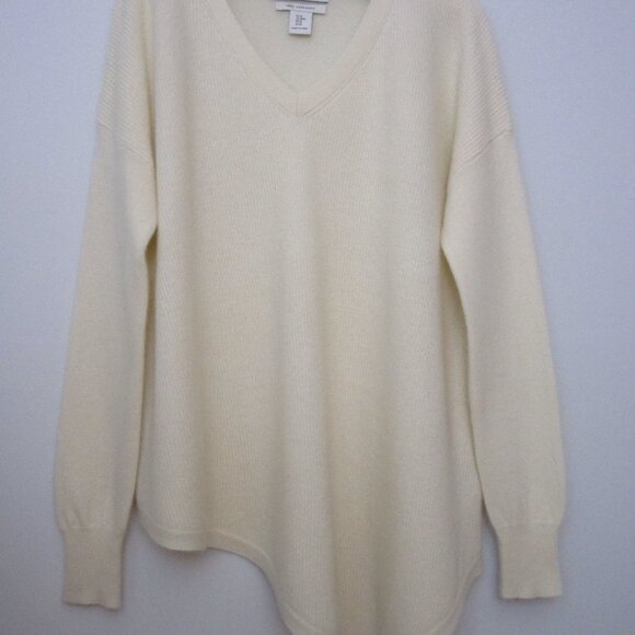 CASHMERE Pullover Tunic Sweater V Neck Asymmetrical Hem Cuddly - Picture 1 of 12